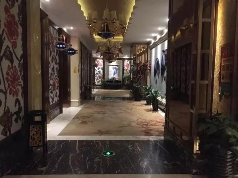 汕头哪个ktv荤的妹子质量好